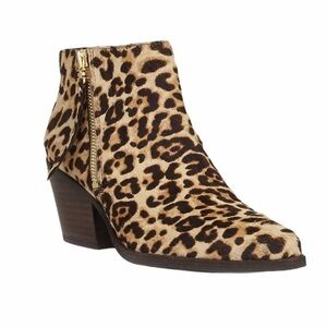 Sam Edelman Walden Leopard Print Booties NWOT